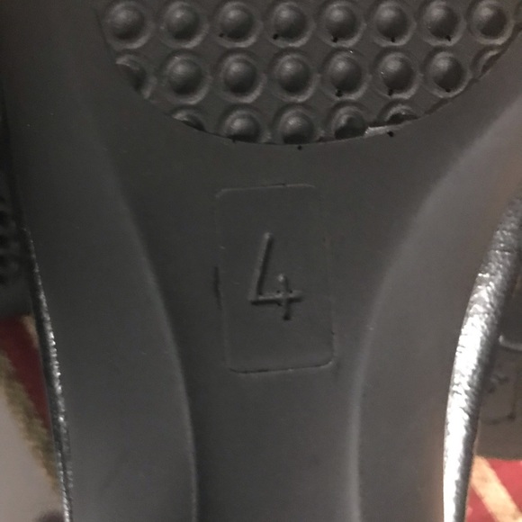 Women’s Slip On Shoes - Picture 5 of 5